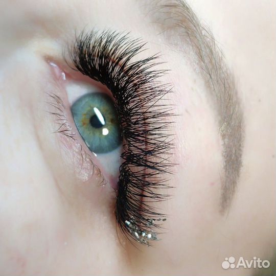 Наращивание ресниц, шугаринг