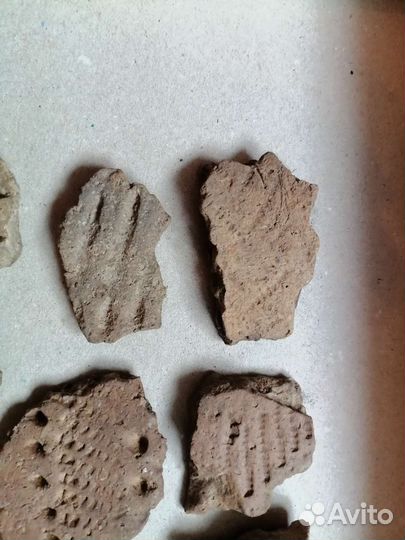 Фрагменты древней керамики Бронзовый век