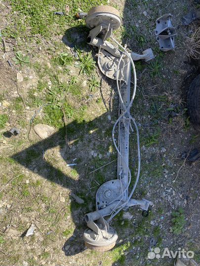 Задная балка на Renault Logan 2 14-21