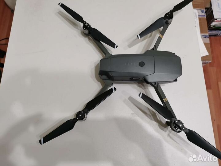 Квадрокоптер Dji mavic pro combo