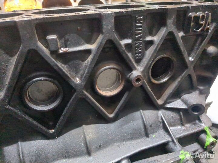 Блок цилиндров Renault Megane 2, 2004