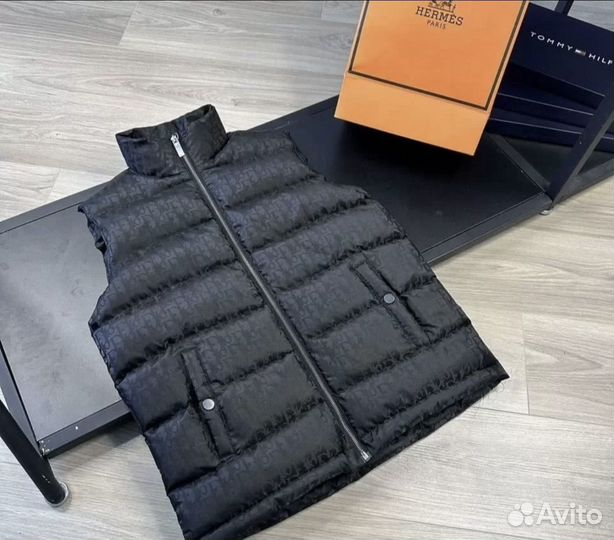Жилет Dior