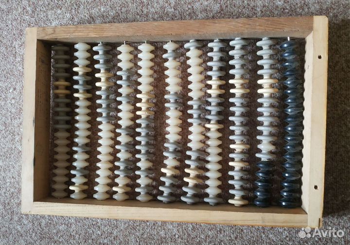 Массажер роликовый для ног спины СССР Дерево