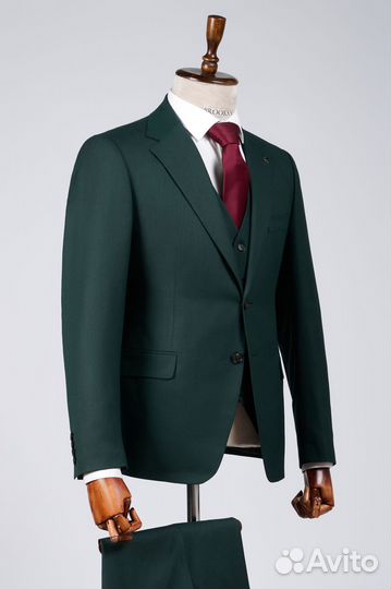 Мужской костюм