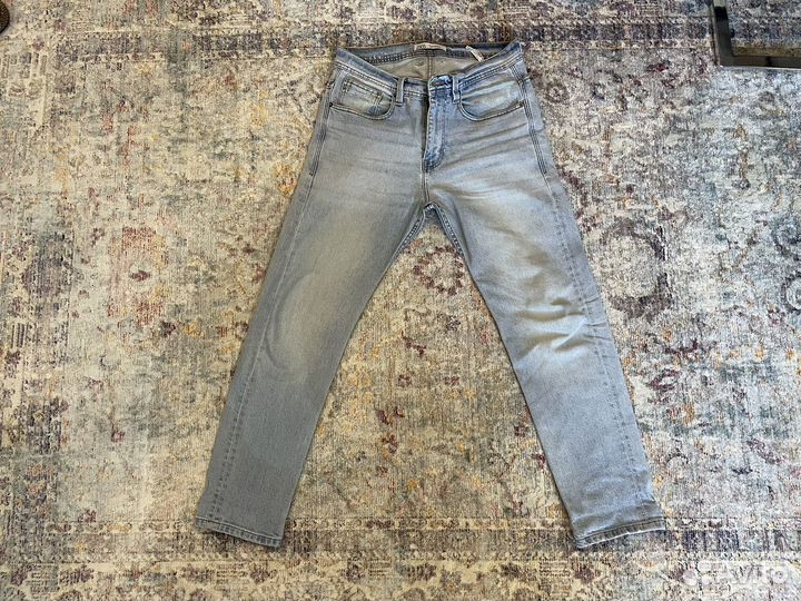 Джинсы мужские