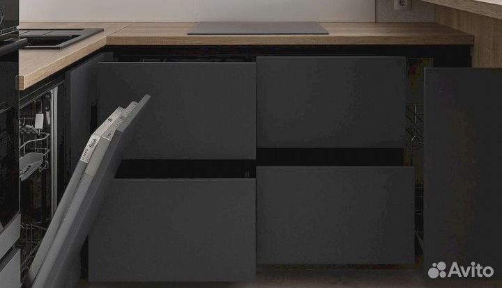 П-образная кухня в современных цветах