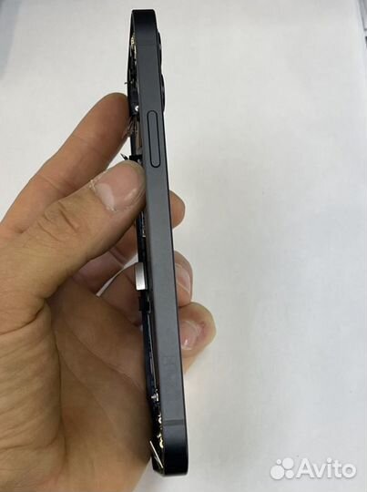 Корпус на iPhone 12