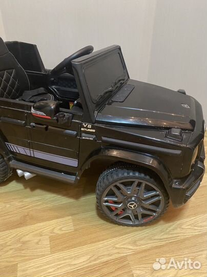 Детский электромобиль