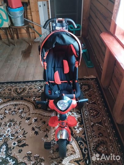 Детский трехколесный велосипед