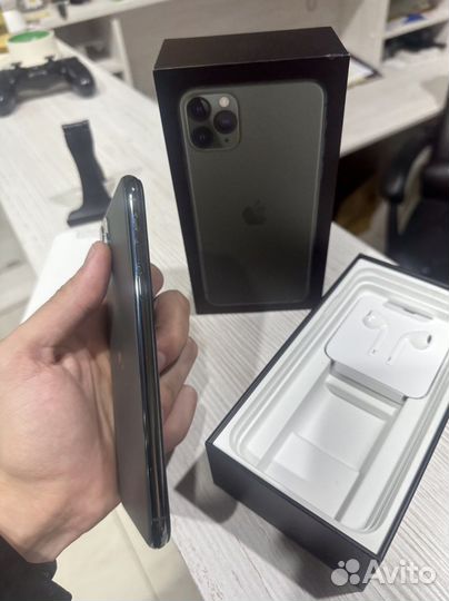 iPhone 11 Pro Max, 256 ГБ
