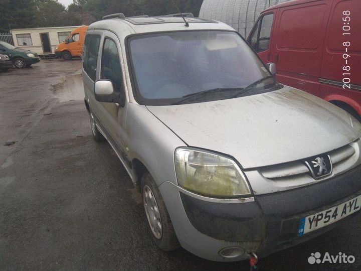 Разбор на запчасти Peugeot Partner
