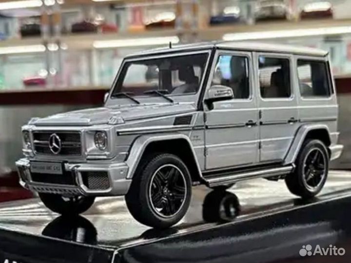 Модель Mercedes-Benz AMG G63 2017 1/18 Autoart