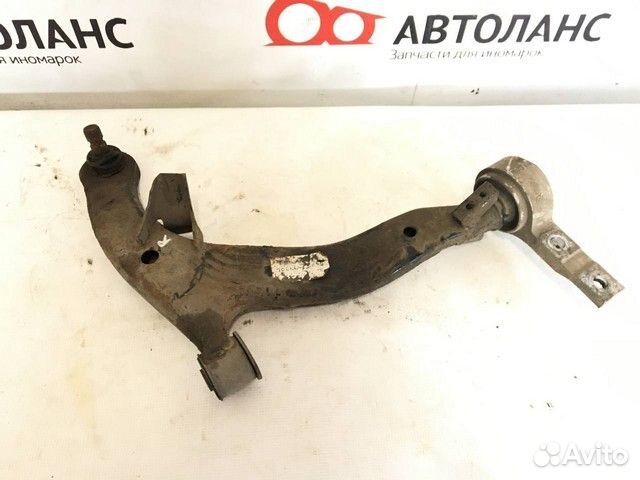 Рычаг подвески передний правый нижний Nissan Teana