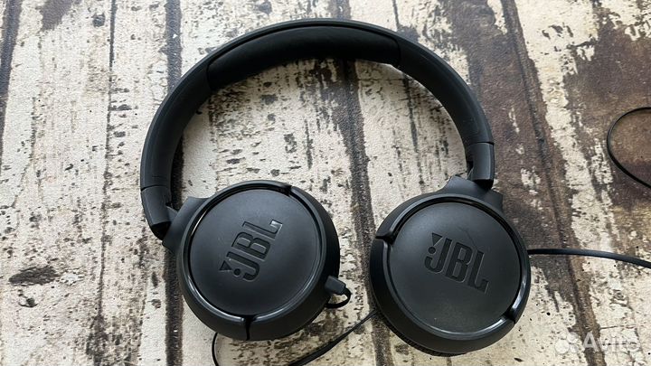 Наушники jbl tune 500