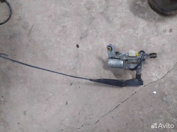 Механизм дворников задний Ниссан Р11