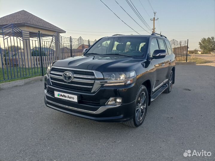 Toyota Land Cruiser 4.6 AT, 2021, 107 000 км