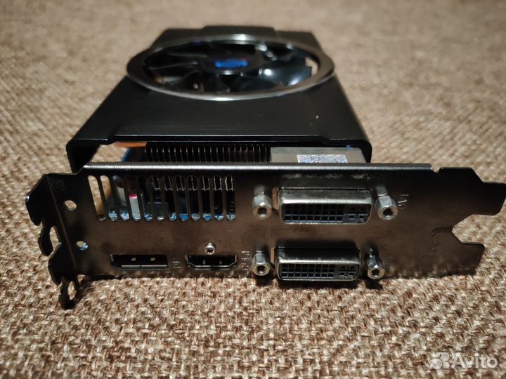 Видеокарта Sapphire radeon HD 5770 1GB