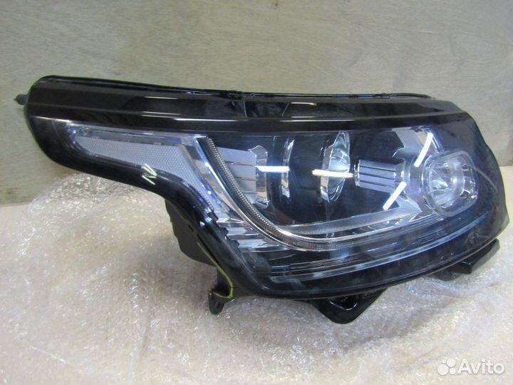 Фара правая Land Rover Range Rover