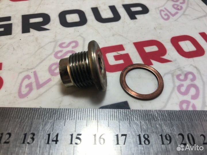 Пробка АКПП сливная двух поддонка б/у