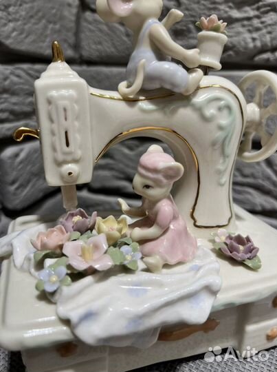 Фигурка музыкальная