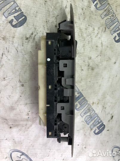 Блок управления стеклоподъемниками Toyota noah