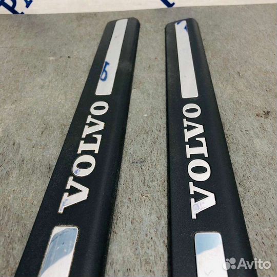 Volvo S60 Накладка порога (Авторазбор Атп)
