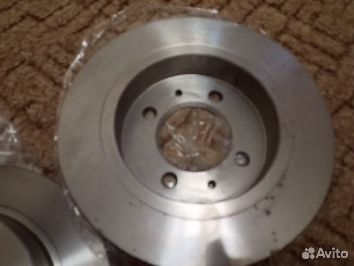 Тормозные диски и колодки