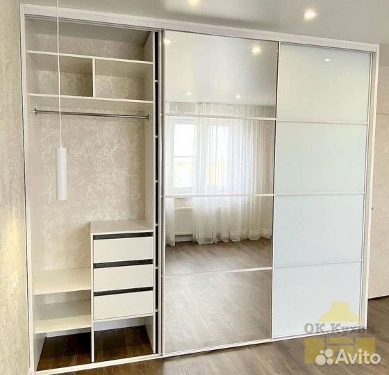 Шкаф в прихожую