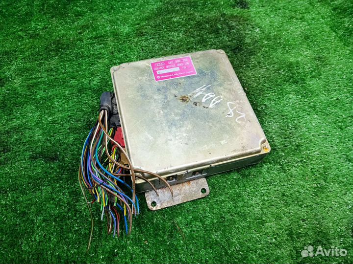 Блок управления двигателем Ауди 100 2,8 AAH