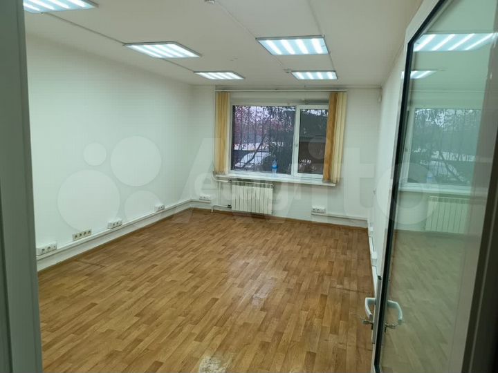 Сдам офисное помещение, 157.4 м²