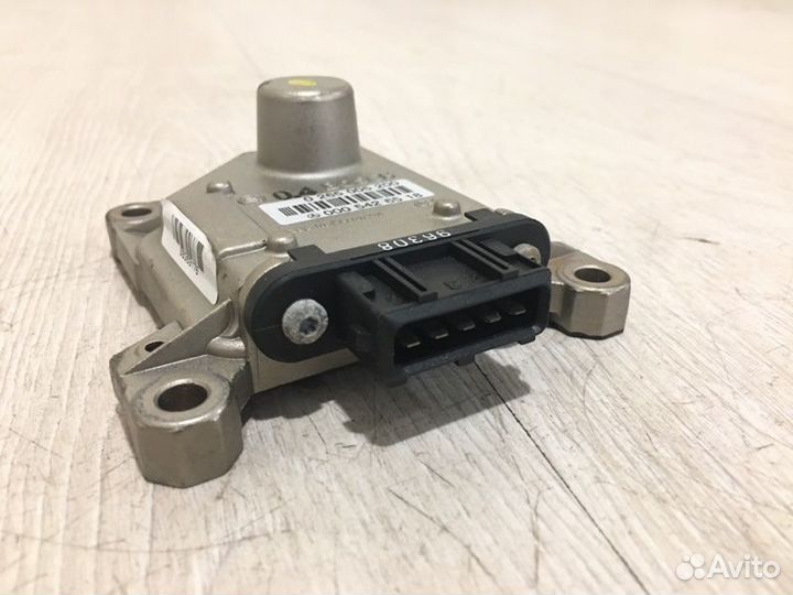 Датчик ускорения Mercedes Benz S500L W220 M113.960