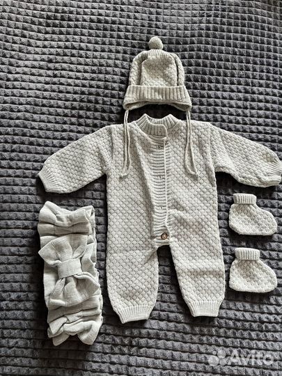 Комплект на выписку вязаный (осень/весна)