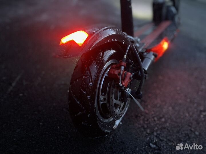 Электросамокат kugoo m4