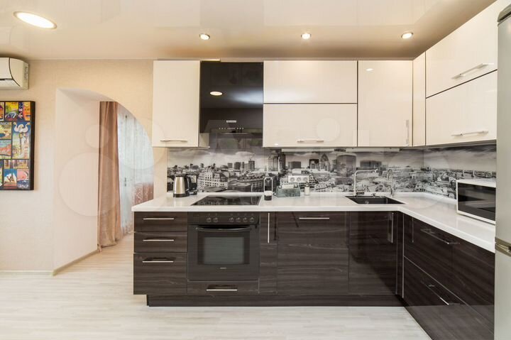 2-к. квартира, 60 м², 6/14 эт.