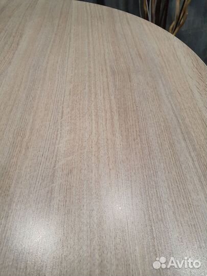 Стол обеденный круглый