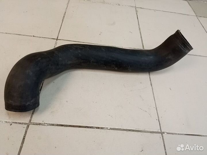 Патрубок интеркулера верхний Volvo S80