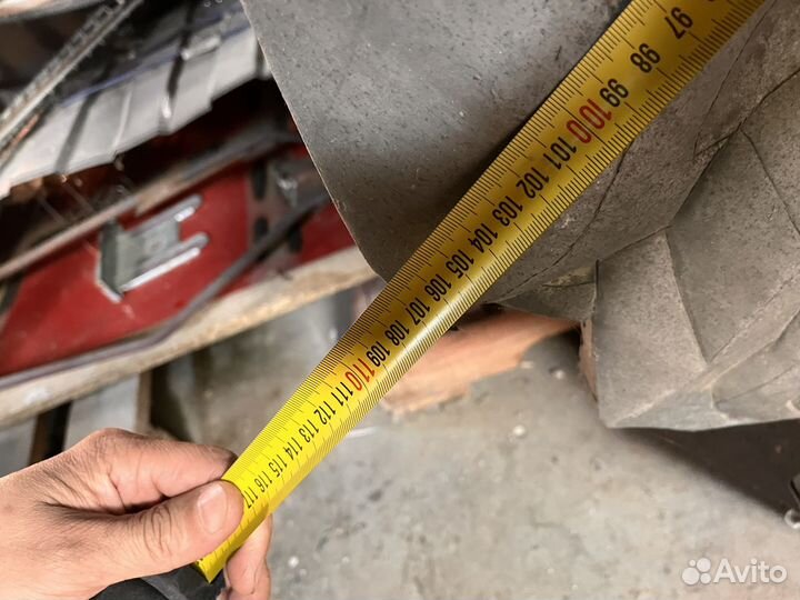 Барельеф Ленина