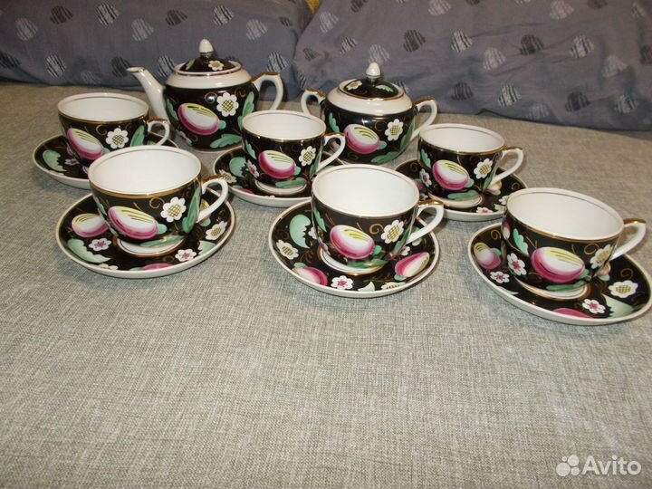 Чайный сервиз Слива на черном Вербилки