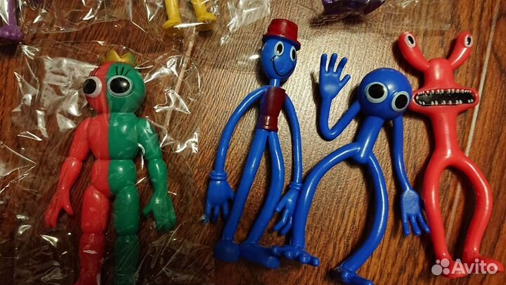 Huggy Wuggy Screechers Rainbow friends Among us