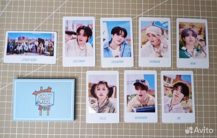 Stray kids поло JYP Japan popup store 2023 (a)