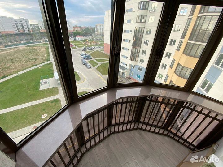 Подоконник из кварцевого агломерата