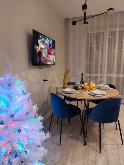 2-к. квартира, 65 м², 2/9 эт.