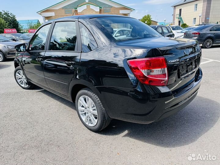 LADA Granta 1.6 МТ, 2024, 1 км