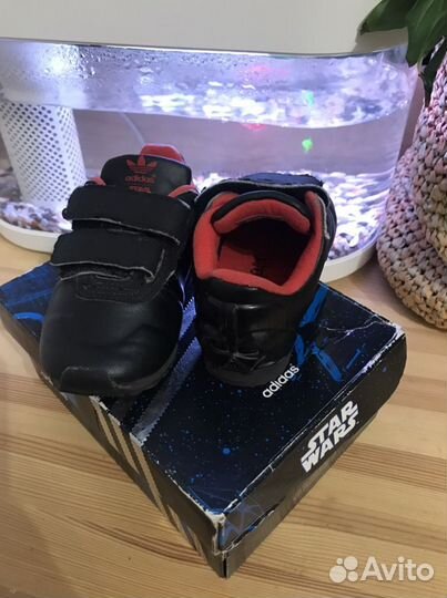 Кроссовки детские adidas Star Wars