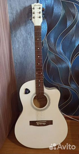 Акустическая гитара