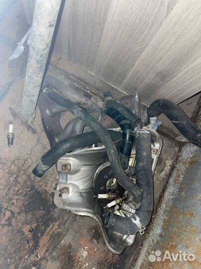 Впускной и выпускной коллекторы 1nz