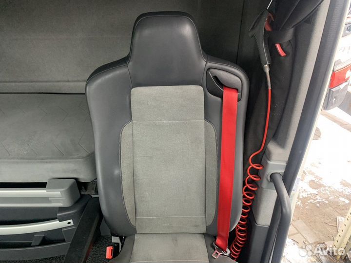 Сиденье водительское пневматическое Renault T