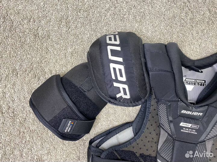 Нагрудник хоккейный Bauer Pro Series Sr M