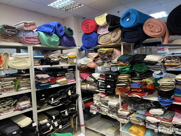 Ткани и фурнитура