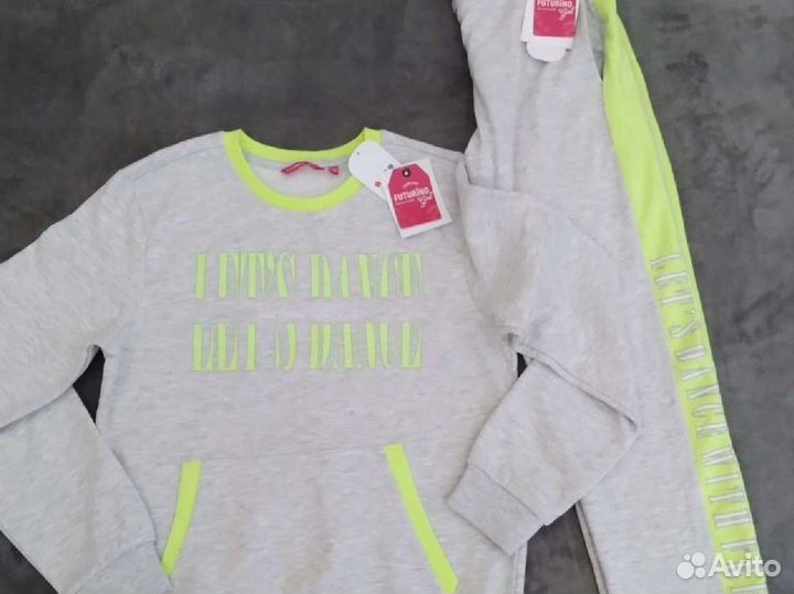 Спортивный костюм женский 42р